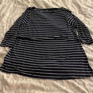 Gap xxl nursing shirt